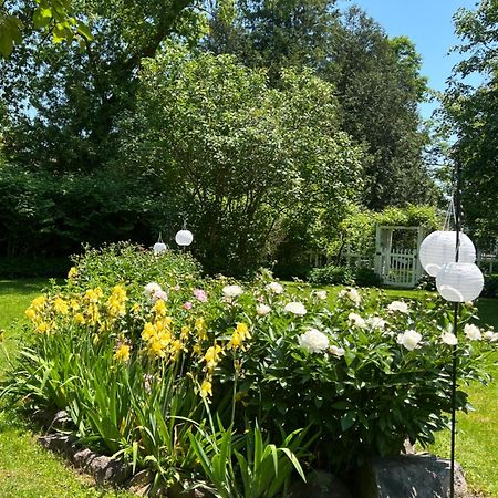 Les Trois Erables Boutique Inn Wakefield Dış mekan fotoğraf